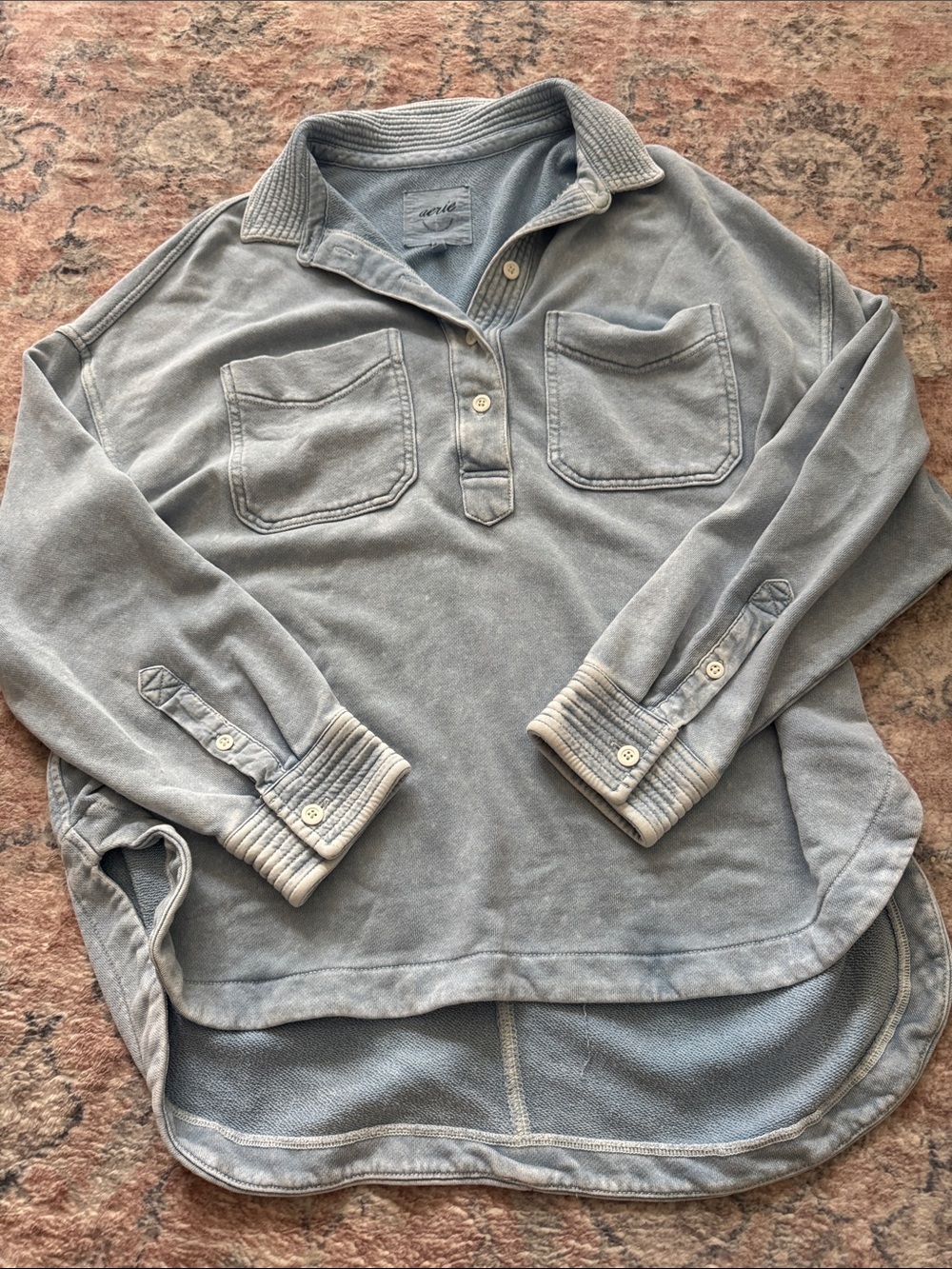 Aerie top